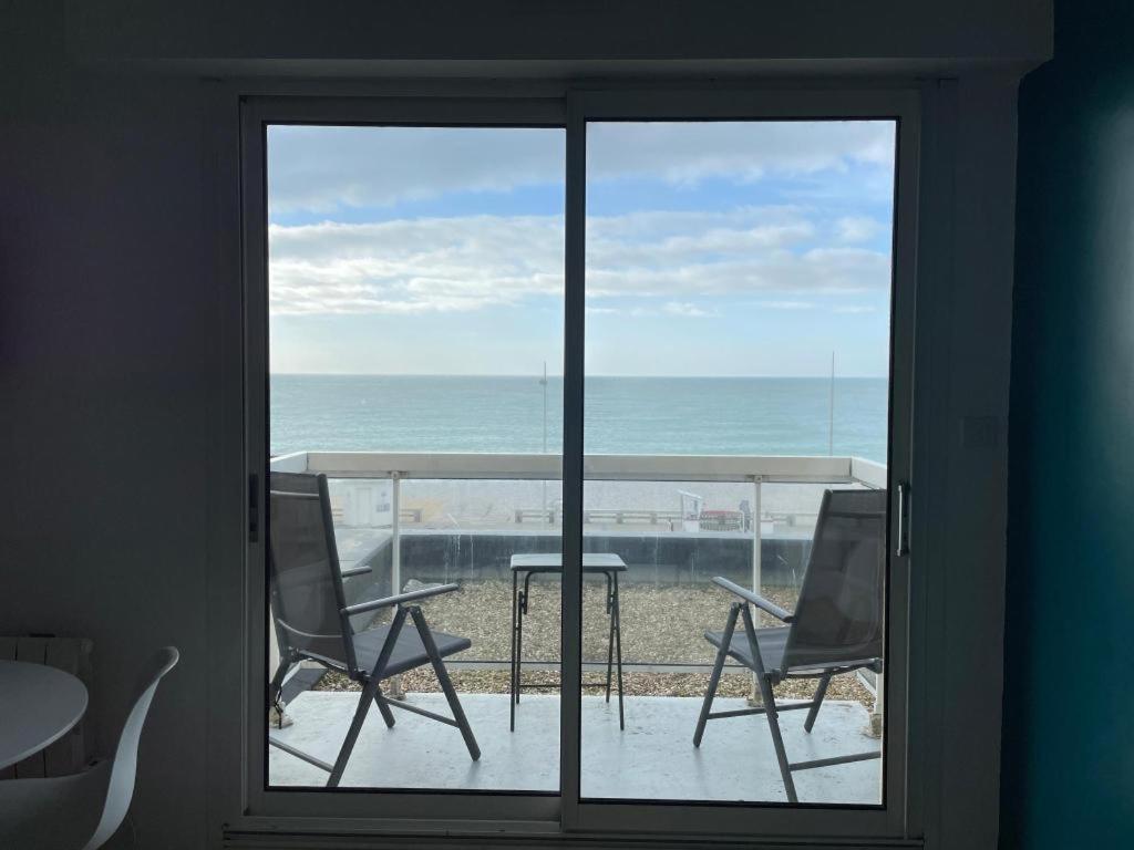 Ideal Famille Et Couple , Vue Mer Residence Calme 페캉 외부 사진